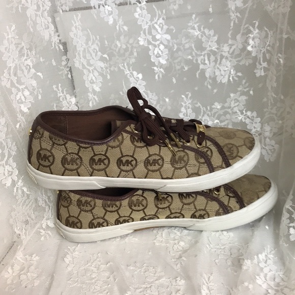 Michael Kors Signature Sneakers Size 9.5 M - Picture 5 of 7